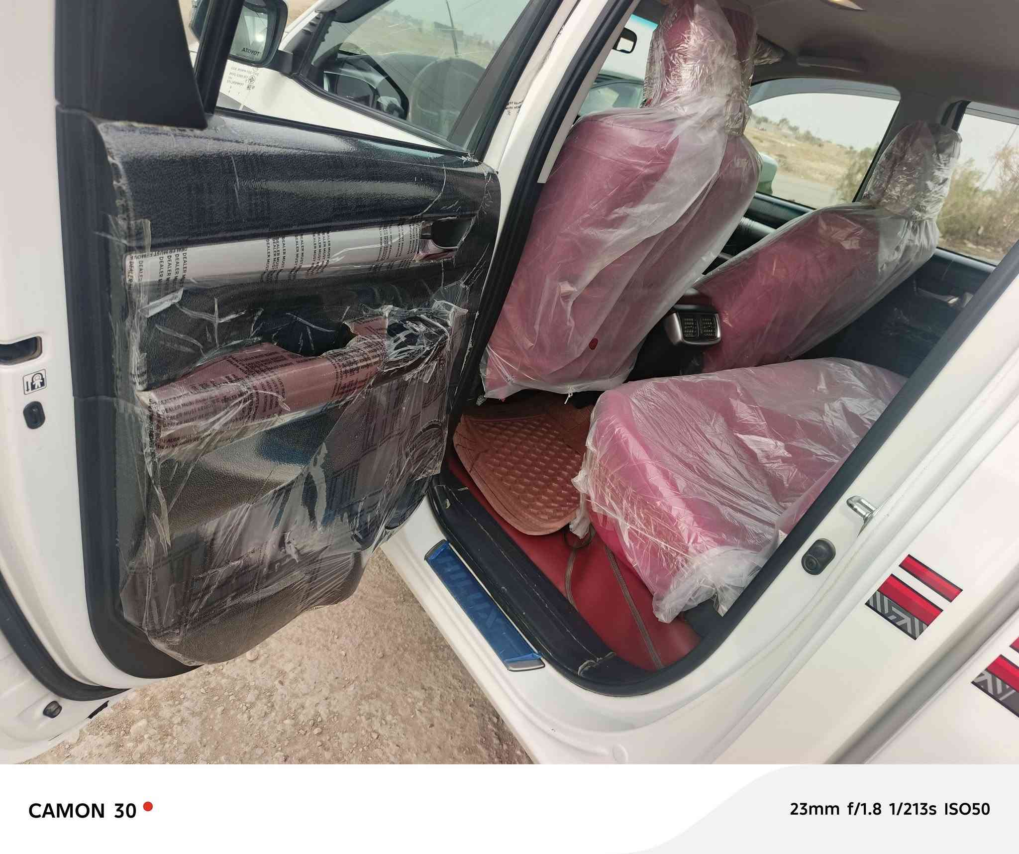 السلام عليكم تيوتا هاي لوكس للبيع ٢٤ماشيه ٥٠ كافاله عامه تحويل مباشر ٢٩٠ ))) ***********
