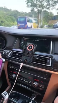 🚗📱 حامل موبايل للسيارة مع شحن لاسلكي – موديل F18  خلص من الأسلاك داخل ...