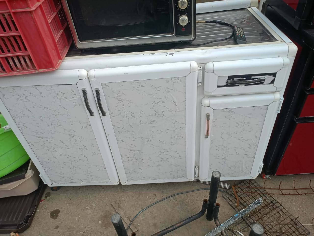 الوردي ٤٠ 
الأبيض٦٠
والاسنك الابيض مرمر ٧٥


**إذا كنت صاحب هذا الإعلان وتريد حذفه لأي سبب، رجاءا أرسل رسالة إلى الدعم الفني**