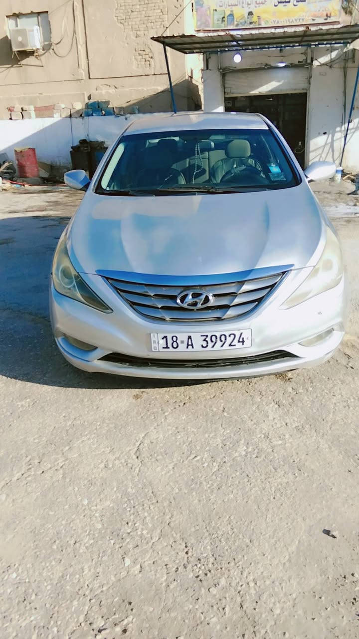 السلام عليكم اخوان سوناتا للبيع موديل 2011وارد امريكي حادثه بنيد فقط مكينه 2400السياره خير من الله سنويه جديد رقم انكليزي مكاني ناصريه مراوس ترهم/***********
