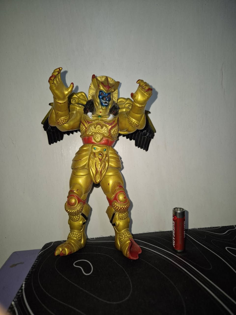 شخصية "جولدار" (Goldar) الشرير من سلسلة
باور رینجرز
٨٥٠


**إذا كنت صاحب هذا الإعلان وتريد حذفه لأي سبب، رجاءا أرسل رسالة إلى الدعم الفني**