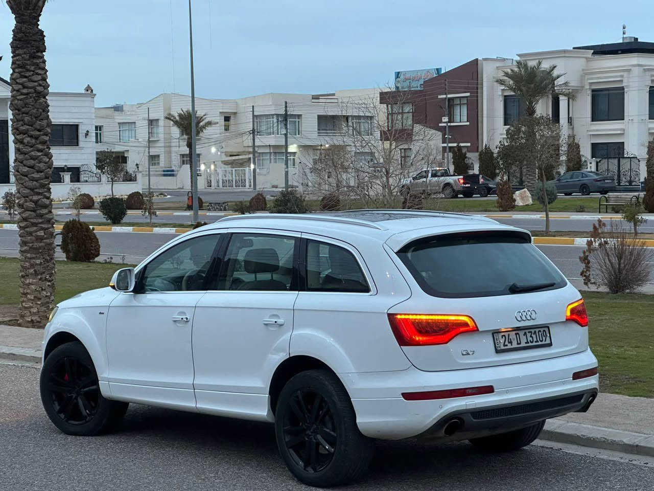 للبيع او مراوس برقم شمالي فقط

اودي Q7 S-line Quattro 2012 فول مواصفات ١/١

خليجي وكالة شركة سردار ضمان دولي بصمتين
-----------------------------------------
مكان🌆: اربیل   

سعر💵: 128 ورقة بي مجال قليل

هاتف☎️ /// *********** يوجد واتس اب
-----------------------------------------
محرك سته سلندر V6 3.0Lسوبر چارچ بنزين

گير و محرك بشرط ما مفتوح 
-----------------------------------------
سيارة حيل حلوة للامانه جديدة ماشالله

سيارة مكفولة بدون صبغ فقط بيها كم مكان بارد صغار
يوجد سونار للسيارة

----------------------------------------
مواصفات
{ 5 بصمة - دبل پانوراما - رادار - داخل بيجي - صندوق كهرباء - ٣ پردة - ماوس - ٧ راكب - كشنات تدفئة و تبريد - كشنات جلد - كشن و ستيرن كهربا و خزن - سيدي بوكس - تبريد مركزي - كامرة خلفية - حساس خلفي و امامي - لايت ليد - ڤوليوم - تحديد سرعة - وبعد هواي كلش مواصفات متخلص )
------------------------------------------

سنوية ورقم جديد تحويل غرامة بشرط

سيارة شرط بدون نواقص گير و محرك و حدادية وكهربائيات كله بشرط أربيل, العراق
