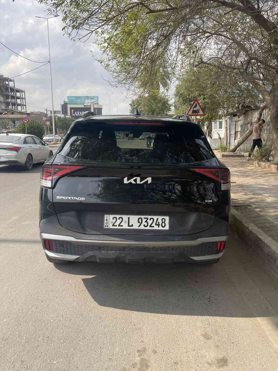 سلام عليكم سبورتج وارد أمريكي موديل 2023 بيها جاملغ وبنيد البنيد امبدل والجاملغ امعدل بدون صبغ فول مواصفات خمس كامرات رادار تشغيل عن بعد بنرامة جلد السيارة جاهزة من كير مكينة صدر تبريد السيارة مشروع وطني تحويل ثاني يوم العنوان بغداد البستان للاستفسار الرقم ***********
