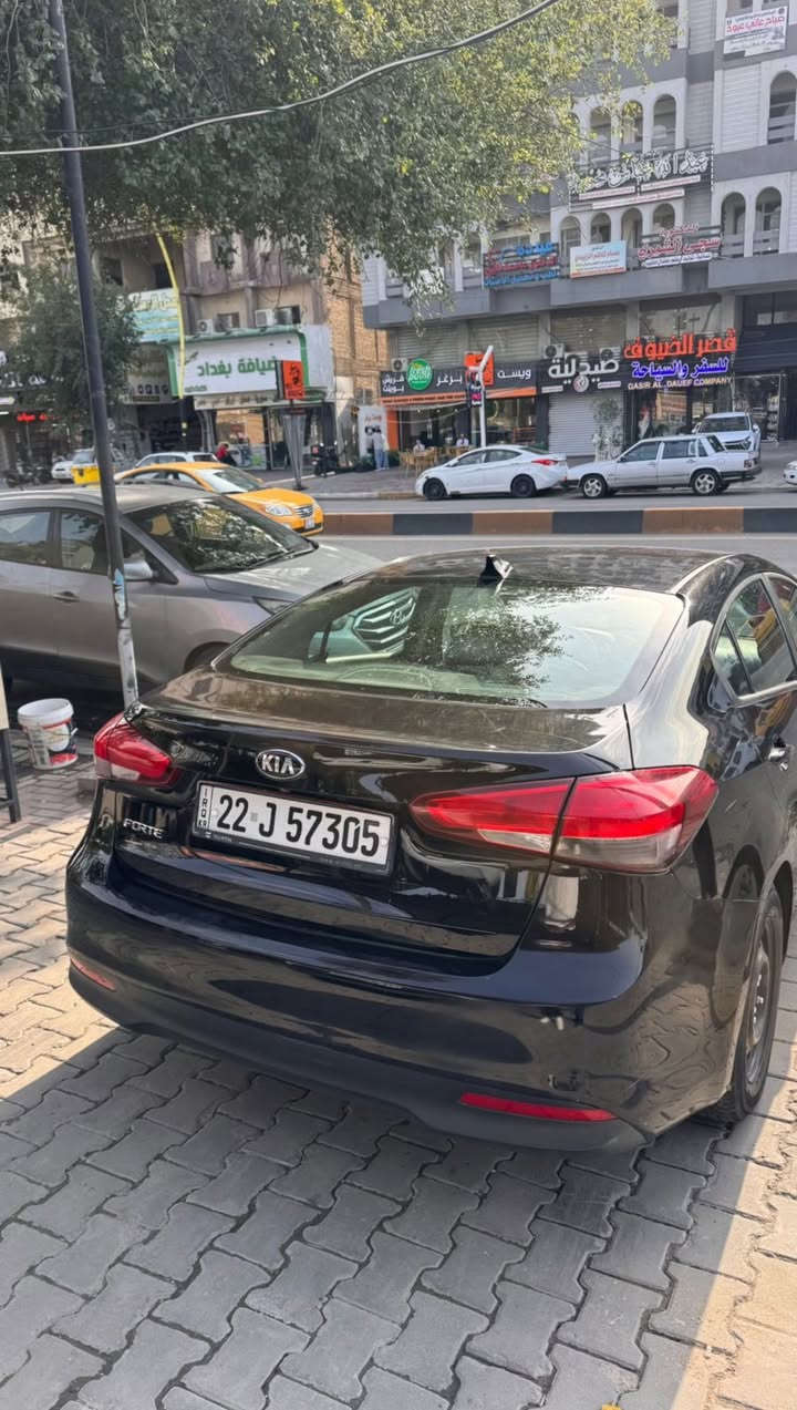 كيا فورتي 2018 المكان بغداد - حي العامل 
• الحالة: مكفولة كير، محرك، وتبريد، وبدون تبديل (صبغ شركة).
• السيارة مال بيت وجاهزة وما تحتاج أي مصروف.
الشراي الجاد يتصل ويتدلل:  ***********
