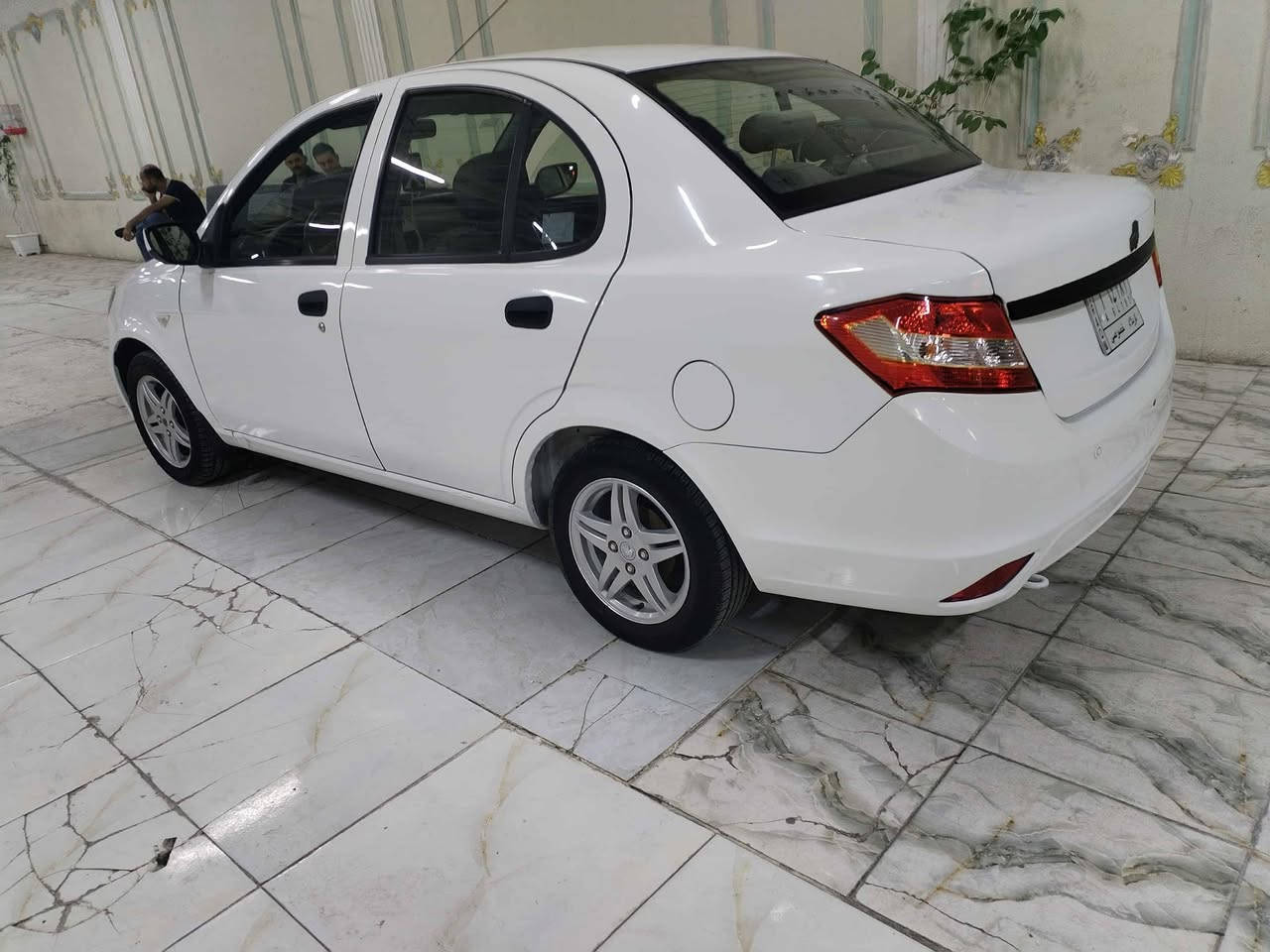 موديل 22 كفاله عده بارد بخشم الجاملغ  ماشيه ٤٦
 بسمي رقم انكليزي  الجديد السعر 75
