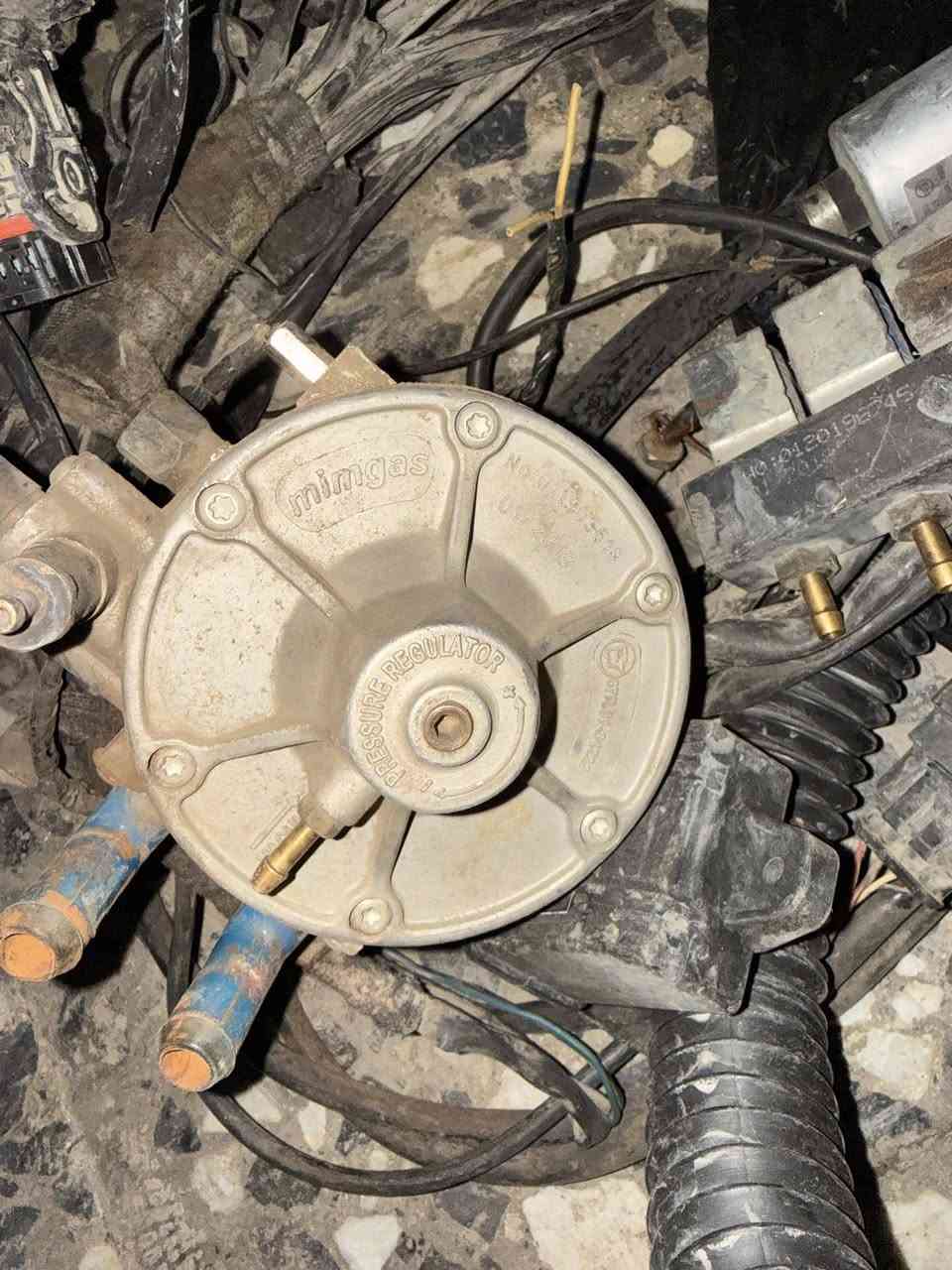 السلام عليكم منضومه غاز مال كوبلت شوفر للبيع مكانها بغداد الشراي يتصل كامله معه تفرعاتها وشغاله ***********
