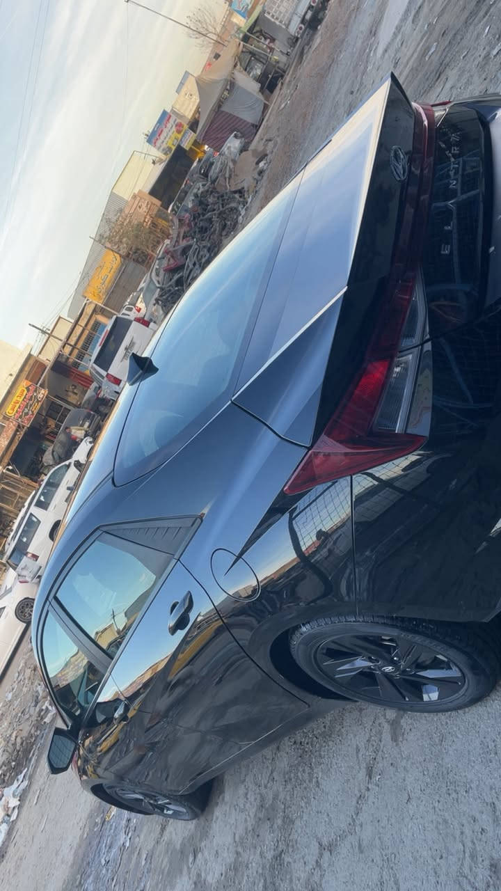 السلام عليكم عندي النترا 2021 رقم اربيل رقم انكليزي تحويل ثاني يوم السياره حادثهه صبغ الجمالغ ونص البييان السياره فول موصفات عده الفتحه بصمه شاشه جبيره رادرات امامي وجانيي السعر مالمطلوب 134 وبيها مجال رقم الهاتف 

‭0772 351 7165‬
