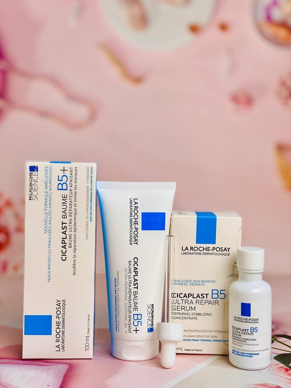 💙 عرض العناية والترميم الكامل للبشرة الحساسة 💙
من ماركة La Roche-Posay 🇫🇷 الأصلية

1️⃣ سيكابلاست كريم ترميم وتهدئة غني بفيتامين B5 يساعد على:
إصلاح البشرة المتضررة والتعبانة
تقليل الاحمرار والالتهابات
ترطيب عميق يدوم لساعات
مناسب للوجه والجسم وحتى بعد التقشير أو الليزر

2️⃣ سيروم سيكابلاست B5 مركز بتركيبة خفيفة وسريعة الامتصاص يساعد على:
تقوية حاجز البشرة الضعيف
تقليل الجفاف والتشققات
إعطاء نعومة ونضارة فورية
حماية البشرة من العوامل الخارجية

منشأ العرض من ماركة La Roche-Posay 🇫🇷 الأصلية
سعر العرض 20 الف 
🚘يوجد خدمة توصيل لجميع محافظات العراق ٤ الاف🚘


**إذا كنت صاحب هذا الإعلان وتريد حذفه لأي سبب، رجاءا أرسل رسالة إلى الدعم الفني**