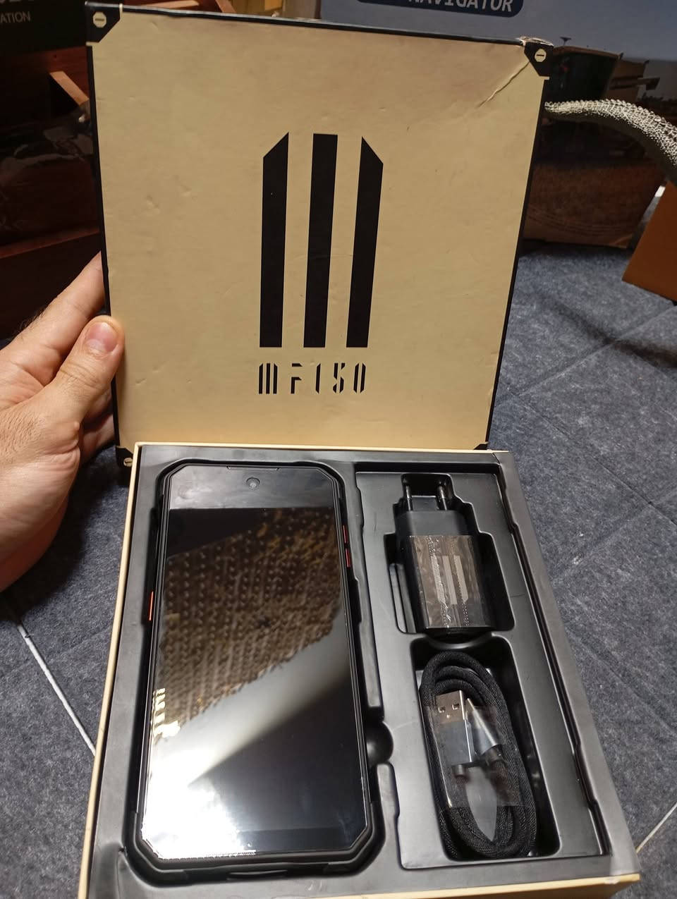 جهاز مدرع IIIF150 B2

ذاكره 256

أندرويد 13//مقاوم للصدمات ولماء 

كاميرا رؤية ليلية (Night Vision) بدقة 20 ميجابكسل مدعومة بالأشعة تحت الحمراء

10,000 مللي أمبير وتدعم الشحن العكسي (OTG)

الشاشة: بحجم 6.5 بوصة بدقة FHD+ محمية بزجاج غوريلا غلاس

معايير عسكرية IP68 / IP69K لمقاومة الماء، الغبار، والسقوط


**إذا كنت صاحب هذا الإعلان وتريد حذفه لأي سبب، رجاءا أرسل رسالة إلى الدعم الفني**