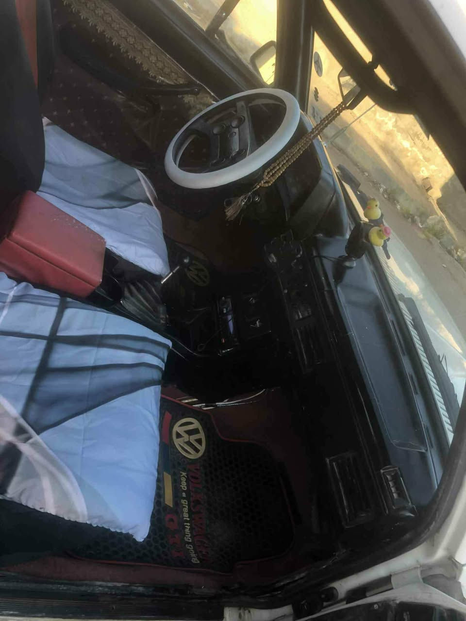 السلام عليكم برازيلي 87 رقم كركوك نظيفه سياره جاهزه جير محرك شرط لا صرف ولا نفخ جيركمحرك محرك 08 سياره نظيفه قاعده حلوه مرتبه السعر 20 وبيها مجال سياره شرطه تحويل سياره شرطه التحويل جاهزه كهربائيات ماسحات كل شيء شغال العنوان مواصل حي صدام السلاح ***********
