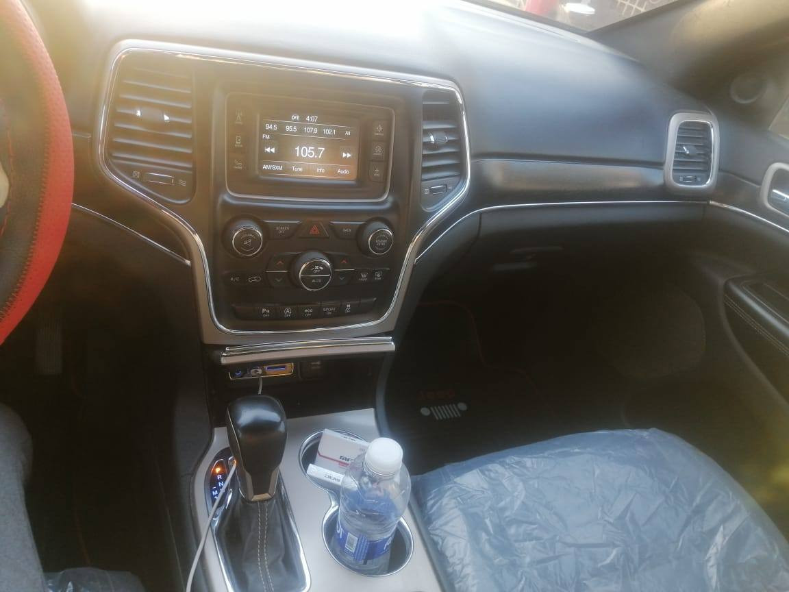 السلام عليكم
جيب شيروكي ٢٠١٧
حادثه بنيد وجاملغ الصور والسونار مرفق بالمنشور البيع نقد او اقصاد اي استفسار الاتصال ع صاحب السياره ***********
