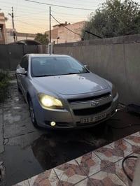 محرك 2400 4 سلندر  ضربتها جاملغات خلفية وصندوك بدون دواخل فقط خشم الشا...