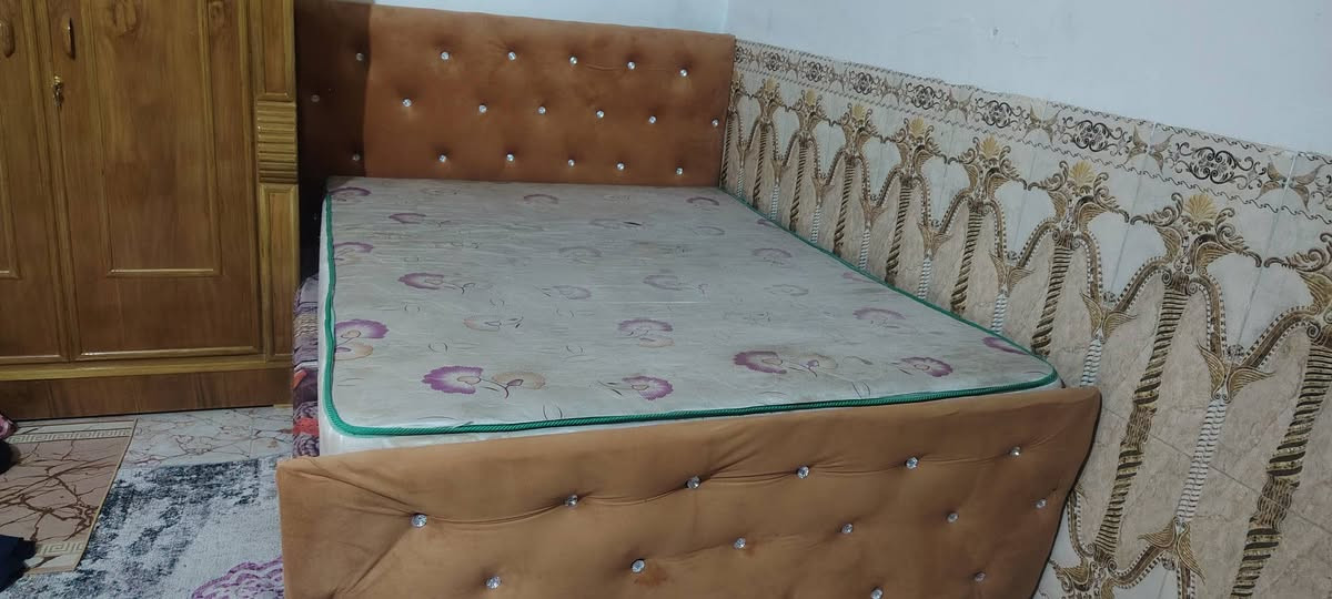 غراض بيت للبيع كولمن وسعرها والاسعار مناسبه


**إذا كنت صاحب هذا الإعلان وتريد حذفه لأي سبب، رجاءا أرسل رسالة إلى الدعم الفني**