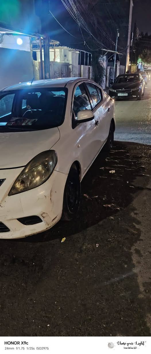 ياالله نيسان سني مويل ٢٠١٣ هندي
رقم بغداد جديد انكليزي تحويل ثاني يوم كير محرك تبريد خير من الله شغال صدر تخم تاير جديد داخل جديد شاشة وكاميرا تحكمات استيرن كهربائيات شغالة كاملة تبريد تدفئة منظومة لايت ثلجي زنون بيه قطع صبغ ٣ جاملغ خلفي باب جنطة  وباب عكس سايق العنوان بغداد السعر ٨٣ وبيه مجال بيع فقط للاستفسار ***********
