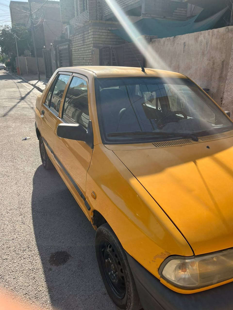 السلام عليكم سايبا موديل 2018 للبيع سويت بيها حادث قبل فتره مبدل بابين و صندوك وصبغتهن و جاملغ خلفي معدل سياره ماشيه 350الف عمرتها على أيدي كير مكفول مكينه قبل شهرين جفتتها بلاديه مالتها تبريد شغال تخم تاير جديد حداديه 80بل 100 يعني سياره كامله مكمله سعر سياره 40ورقه و بيها مجال للطيبين للامانه كل رزق عليها
*********** للاستفسار
