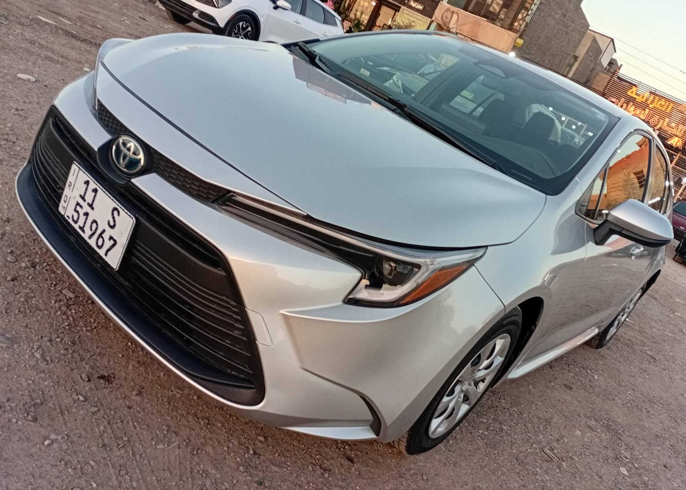 السلام عليكم للبيع فقط تويوتا كورلا هايبرد وارد أمريكي موديل 2024 محرك 1800 المرغوب حادثها موضح بالصوره بنيد مبدل ومصبوغ بدون شواصي شاصي مكفول من كلشي شرط تجي تاخذها للسونار بدون لغد ايرباك ستيرن وراجع سستم السعر 160 للأستفسار ***********
