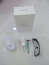 جهاز ليزر للبيع اخر قطعه بقت سعر 60وبي مجال .07735102434