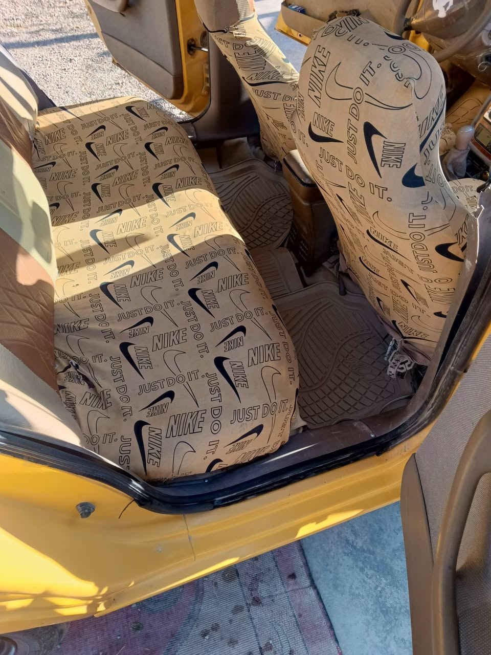 سلام عليكم
سمند 2011 كير ومكينه فرنسي مكفولات 
مصفره وتحويل ثاني يوم
تخم تاير جديد صدر امامي جديد
افلنجات ودسكات ودرايم شفت وبنزات كله جديد
وسياره خير من الله سعر 31وبي مجال لشراي 
تعال شوف بعينك رقم مبايل *********** بكان سياره ديالى خانقين
