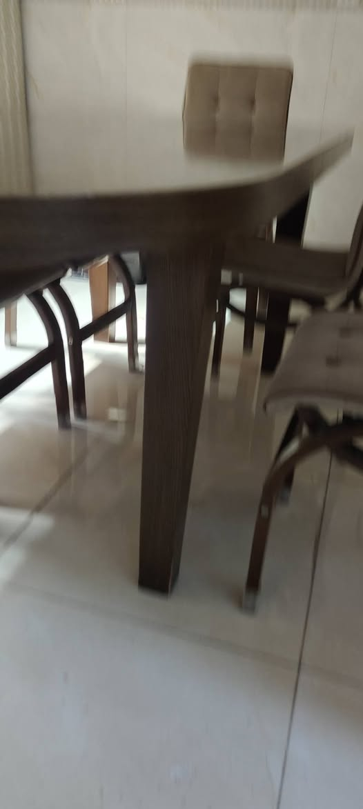 ميز طعام ايطالي خشب صاج تصميم ايطالي طول مترين والعرض متار مع 6كراسي ايطالي مستعمل قليل شي روعه السعر 250سعرو مشتراتو800$ التوصل خاص العنوان موصل جانب اليمن ملاحضه الميز حل وشد موصل, نينوى


**إذا كنت صاحب هذا الإعلان وتريد حذفه لأي سبب، رجاءا أرسل رسالة إلى الدعم الفني**