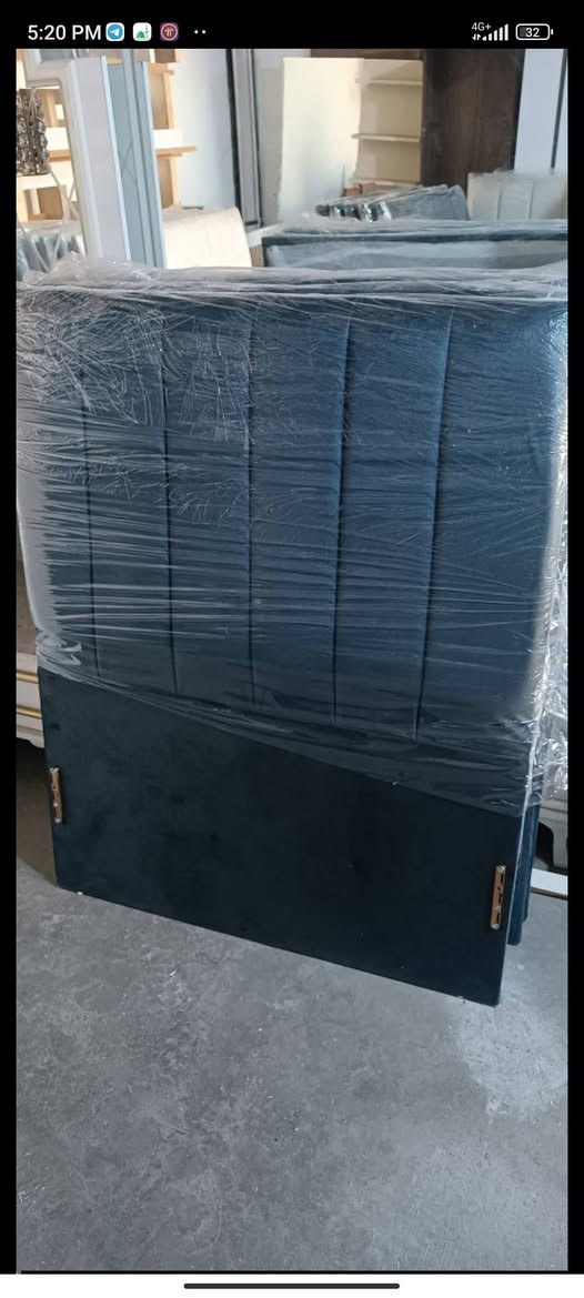 دەستی دووی چوارقورنە   سیسەمی یەک نەفەری نوێ بەزەمانی پێنج ساڵ ئەی فرۆشم بەدۆشەکەوە نرخی 120هەزارە داشکانم بۆ کردوە تەلەفۆن 
0751 855 85 83
