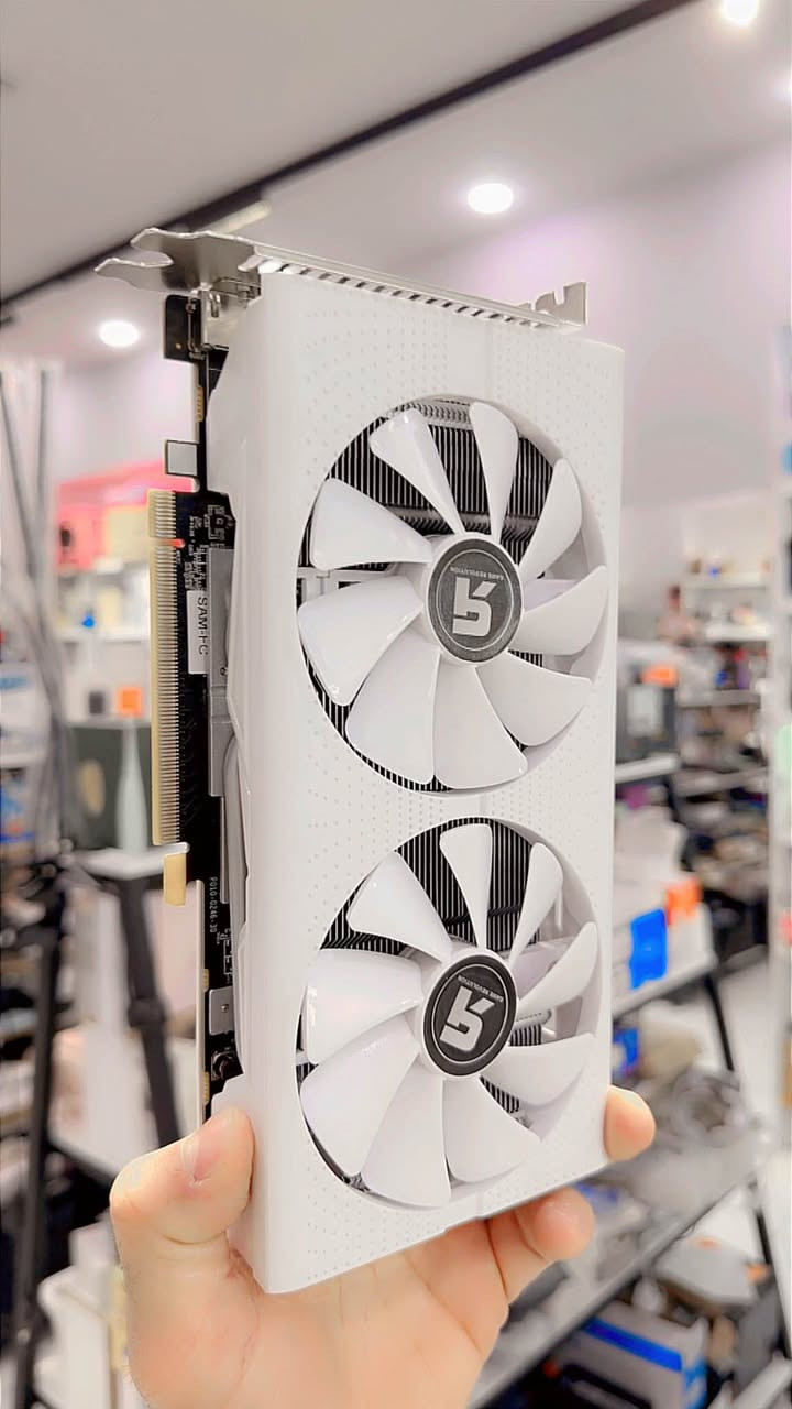 🎮🔥 RX 580 8GB – نوێ 100% – ئامادە بۆ گەیمینگ! 🔥🎮

کارت شاشەی RX 580 8GB GDDR5
براندی SAPPHIRE
ڕەنگی سپی 🤍 دوو فان – کولینگێکی بەهێز

✅ نوێ بە تەواوی
✅ 8GB VRAM – باش بۆ 1080p Gaming
✅ کاردەکات بە شێوەیەکی زۆر باش و نرمی
✅ گونجاو بۆ PUBG / Warzone / GTA V و گەیمەکانی تر

🚚 گەیاندن هەیە بۆ هەموو عێراق

💰 نرخی خۆفرۆشی: 125000 هەزار

📲 بۆ پەیوەندی:
تکایە نامە بنێرە بۆ وەتس ئەپ 👉 ***********

⸻

🎮🔥 كرت شاشة RX 580 8GB – جديد 100% – جاهز للألعاب! 🔥🎮

كرت شاشة RX 580 8GB GDDR5
ماركة SAPPHIRE
لون أبيض 🤍 مروحتين تبريد قوي

✅ جديد بالكامل
✅ 8GB VRAM – ممتاز لألعاب 1080p
✅ أداء قوي وسلس
✅ مناسب لـ PUBG / Warzone / GTA V وغيرها

🚚 توصيل متوفر إلى جميع محافظات العراق
💰 سعر الجملة:125000 الف
📲 للتواصل يرجى المراسلة على واتساب:
*********** رانية, السليمانية
