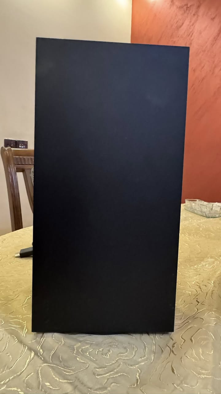 السلام عليكم 

اكس بوكس سيريس اكس ||          XBOX SERIES |X
1 تيرا 
اصدار 2023
الجهاز نضيف كلش ما مفتوح ولا داخل صيانة
كامل ملحقات
ويا بطارية اصلية 
و جوستك كيم سير كالد الاحترافي
الجوستك الاصلي نضيف و مابي اي خلل 
 
السعر مع الجوستك الاحترافي و البطارية 700 و بي مجال
العنوان بغداد سيدية 
رقم ***********
موجود واتساب
لا يوجد توصيل
