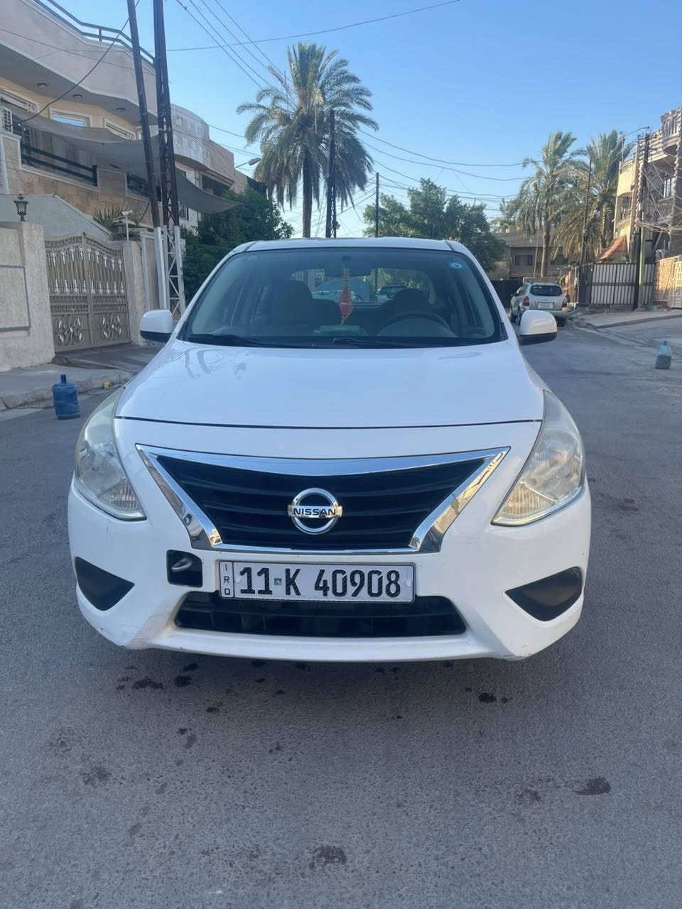 سلام عليكم للبيع نيسان سني موديل ٢٠١٨ رقم بغداد الانكليزي الجديد باسمي مكفوله كفاله عامه السعر ١٠٠ وبي مجال مكان السياره بغداد حي القاهره الاتصال ***********
