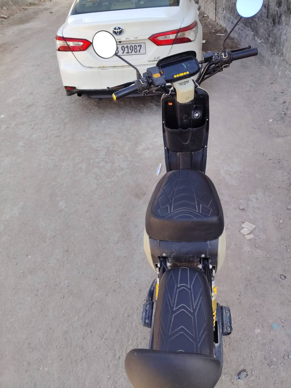 السلام عليكم دراجه شحن النوع .Rs9 مديل 2026 جديده 
مستعمله قليل 32 امبير 5 بطاريات الدراجه جاهزه ما بيه نقص السعر 550 
***********
