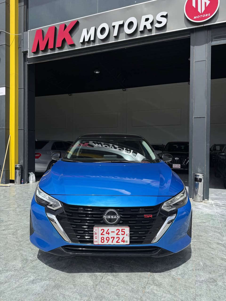 Sentra SR 2025 
شبر بوند صبخ بدون دواخل 
ماشية 4 الف مواصفات SR فول سقف اسود بلادي
السعر 135 ورقة بيها مجال
*********** دهوك, العراق
