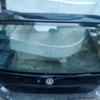 صندوك كولف اسود نظيف جدآ فقط بي طخه خفيف مال حاويه اجه هيج عيب سعر 50 ...