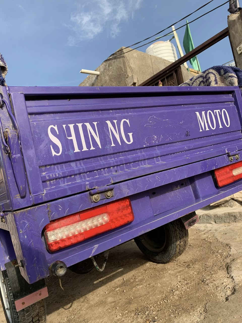 للبيع ستوته نضيفه موديل 2023  برغي ماناقصه اصوليه كربلائيه  مداور ثاني يوم محرك مامفتوح  السعر 2400 .. رقم ***********
