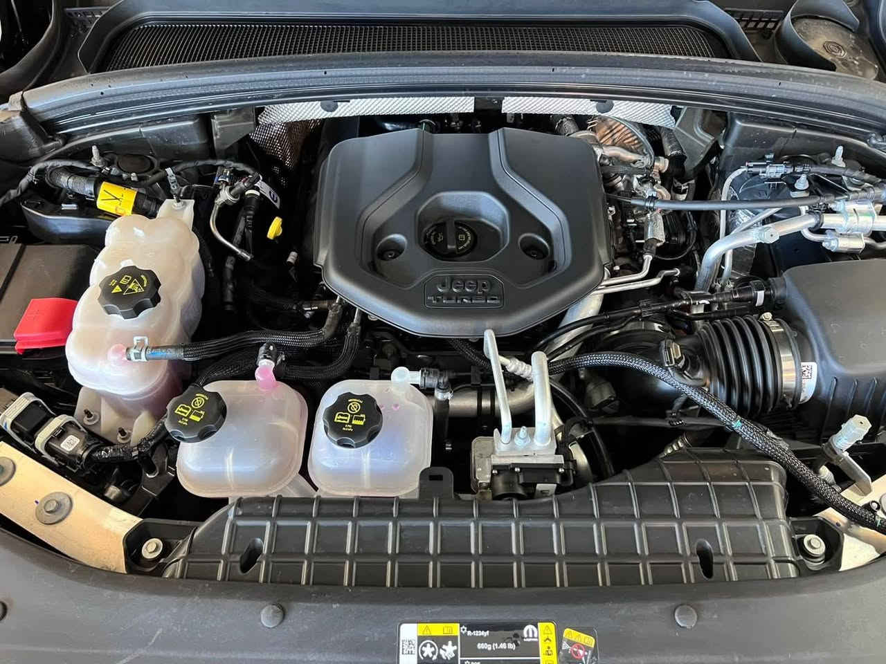 جيب كراند شيروكي 2024 هايبرد بدون حادث مكفوله كلين 
لبيع شهداء ميسان لبيع 
مكاني ميسان 
***********
