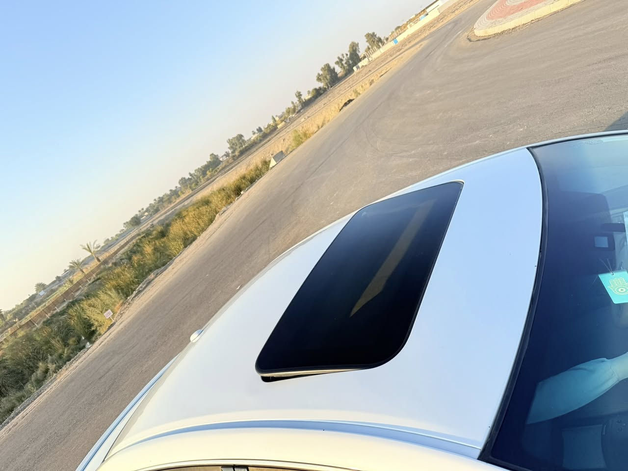 سلام عليكم افلون12خليجي
سياره كلش حلوه ونضيفة ماشيه118الف
رقم سليمانيه بسمي بيه منظومة زنون7ورقات تخم تاير جديد مكاني 
صلاح الدين قضاء بلد سعر198ورقه قفل 197مابيع الشراي يتصل
***********
***********
