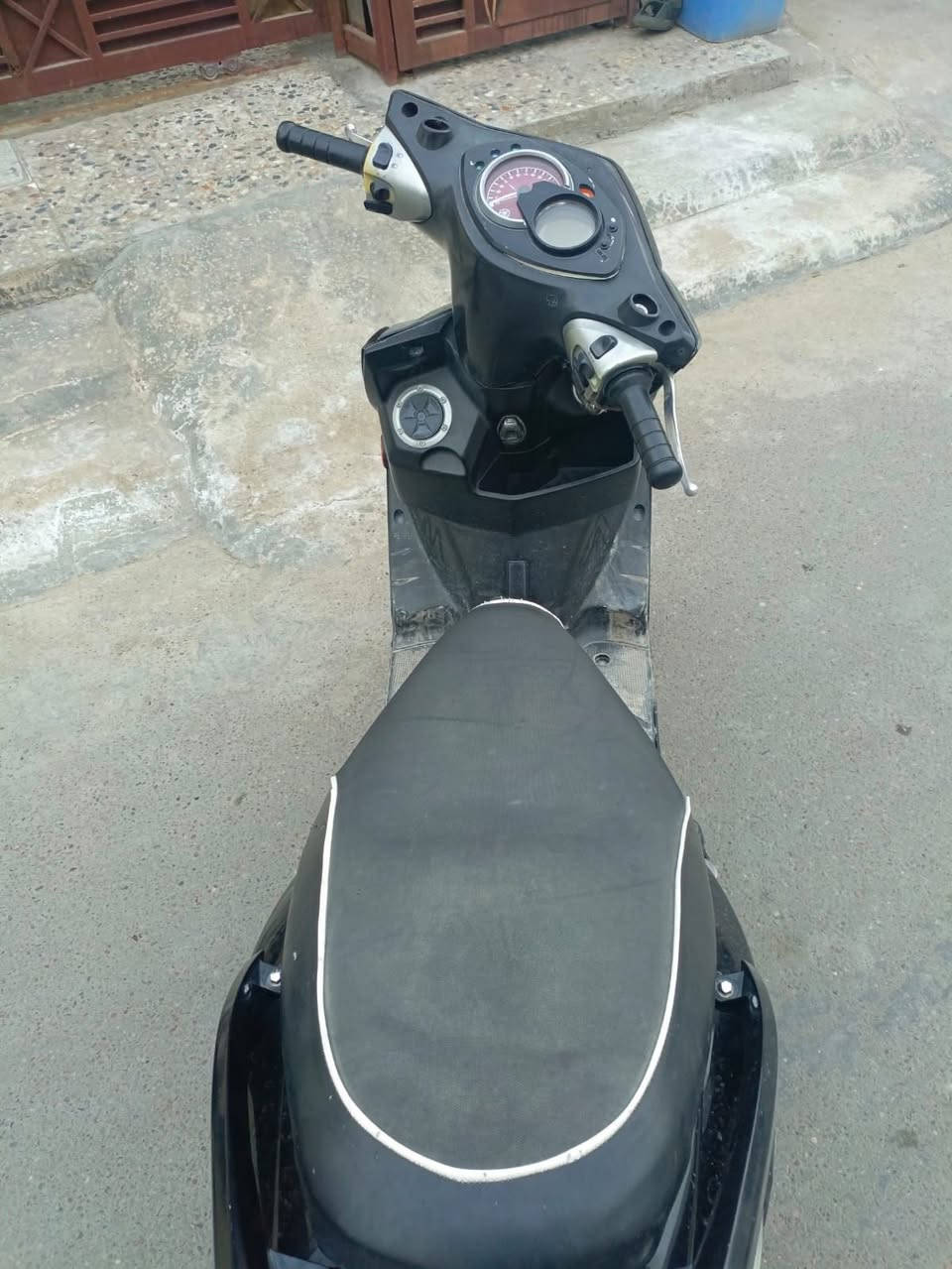 سلام عليكم سكنس فحل مكفوله كفاله عامه 
المكان حي الجهاد 
المكينه بلادي ما مفتوحه ابد 
اي نقص مابيه 
***********
الموشراي خل يعبر لا يتعبني
