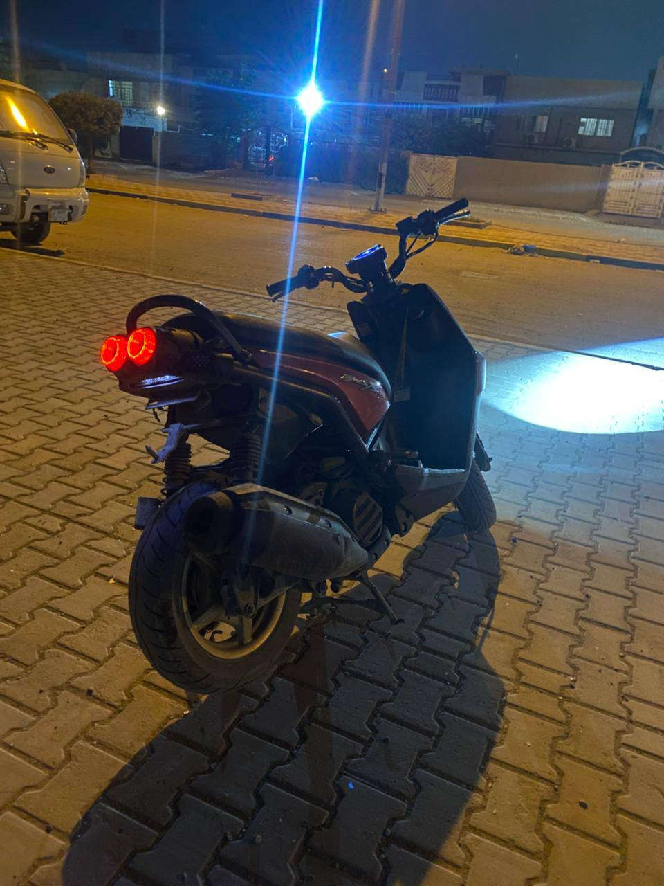 سلام عليكم سكنز جبلي كرزي  رمبه قبل شهر ونص نزلت دراجه مفوله مكفوله كفاله من فوك ليجوه اذا بيها عيب شتريد اخسرلك من كد ما جديدة بعدني حته واقيه و مرايات ما شادهن الها اوراقها بيها واتاكد دراجه بلادي وحلوه وناعمه تجي وتفحص و تدعيلي عنواني بغداد الغزالية رقم *********** واتساب رايدها بـ1350 مو شراي لا تعبني فدوه اروحلك
