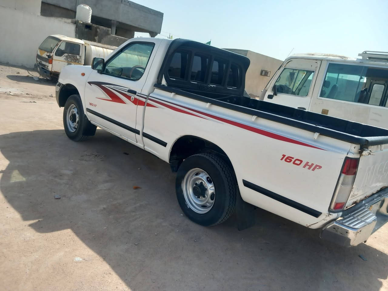 السلام عليكم للبيع بيكم نيسان تك قماره موديل 2008 الرقم بصره تحويل بسمي السياره جاهزه من كلشي تخم تايرات محرك كير حداديه السعر 98 اوبيه مجال العنوان البصره الشعيبه الاستفسار علا الرقم ***********
