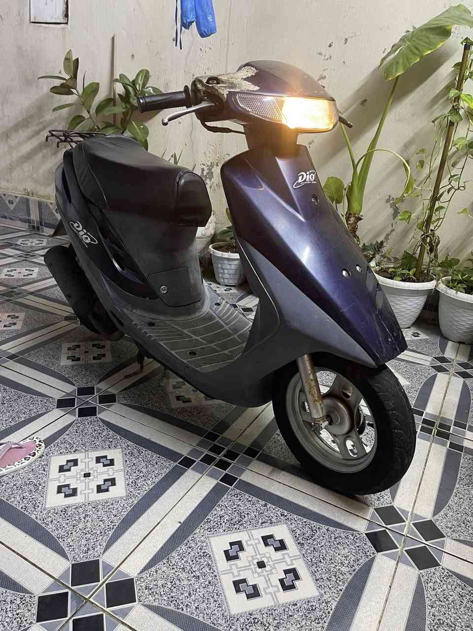 ماتۆڕ هۆندا تاکو نیو مەرغوب  کارەبای کامل ئیشدەکات
بە یەک هندل پێ دەبێت  بێ عەیبە ماتۆڕەکە هەرزانە سعری ١٩٥ هەزار مەجالەکی برایانە شوێن هەولێر


**إذا كنت صاحب هذا الإعلان وتريد حذفه لأي سبب، رجاءا أرسل رسالة إلى الدعم الفني**
