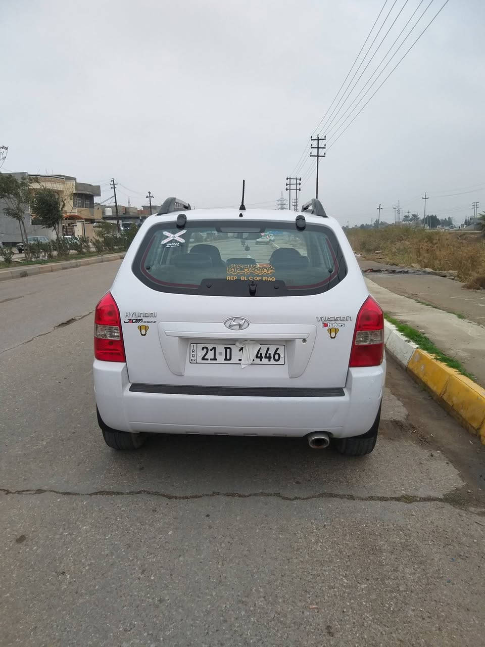 توسان 2010. كفالة عامة.  باسمي.خليجي تبريد تدفئة.   سيارة جديدة ماشية 164. سونارين بالصور.  السعر 128. مكان السيارة بعقوبة المركز ت***********.  السيارة احلى من الصور
