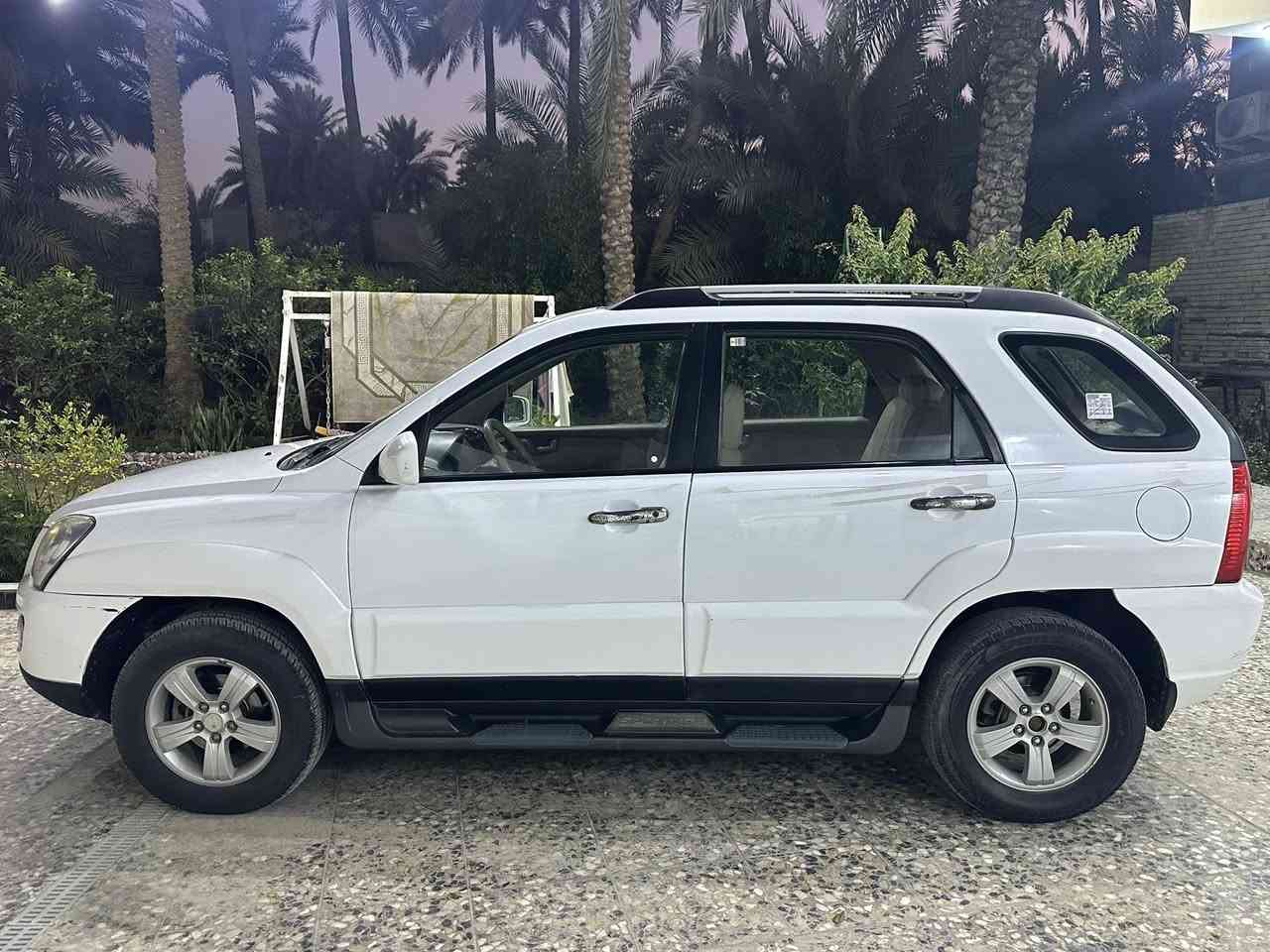 #للبيع
كيا سبورتج موديل 2010 خليجيه 

السعر 120 وبيها مجال 

العنوان كربلاء 

***********8
