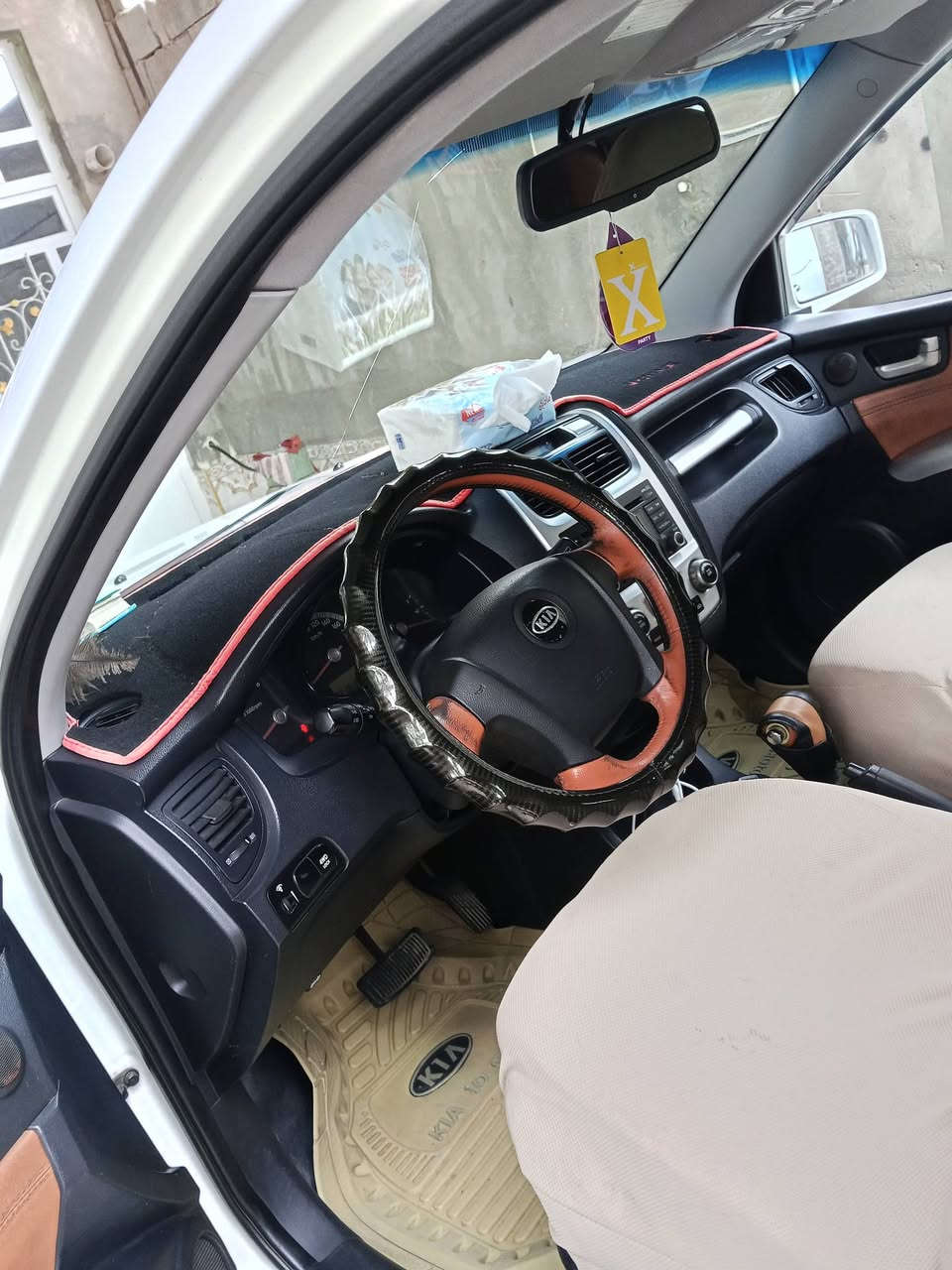 سلام عليكم لبيع كيه سبورتج 10 بيع ومراوس حسب لقناعه هاضه رقمي ***********
