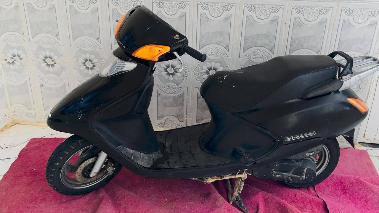 سبيسي ياباني مكفوله
دراجه نظيفه وناعمه

الشراي يتصل على هذا الرقم     ***********
