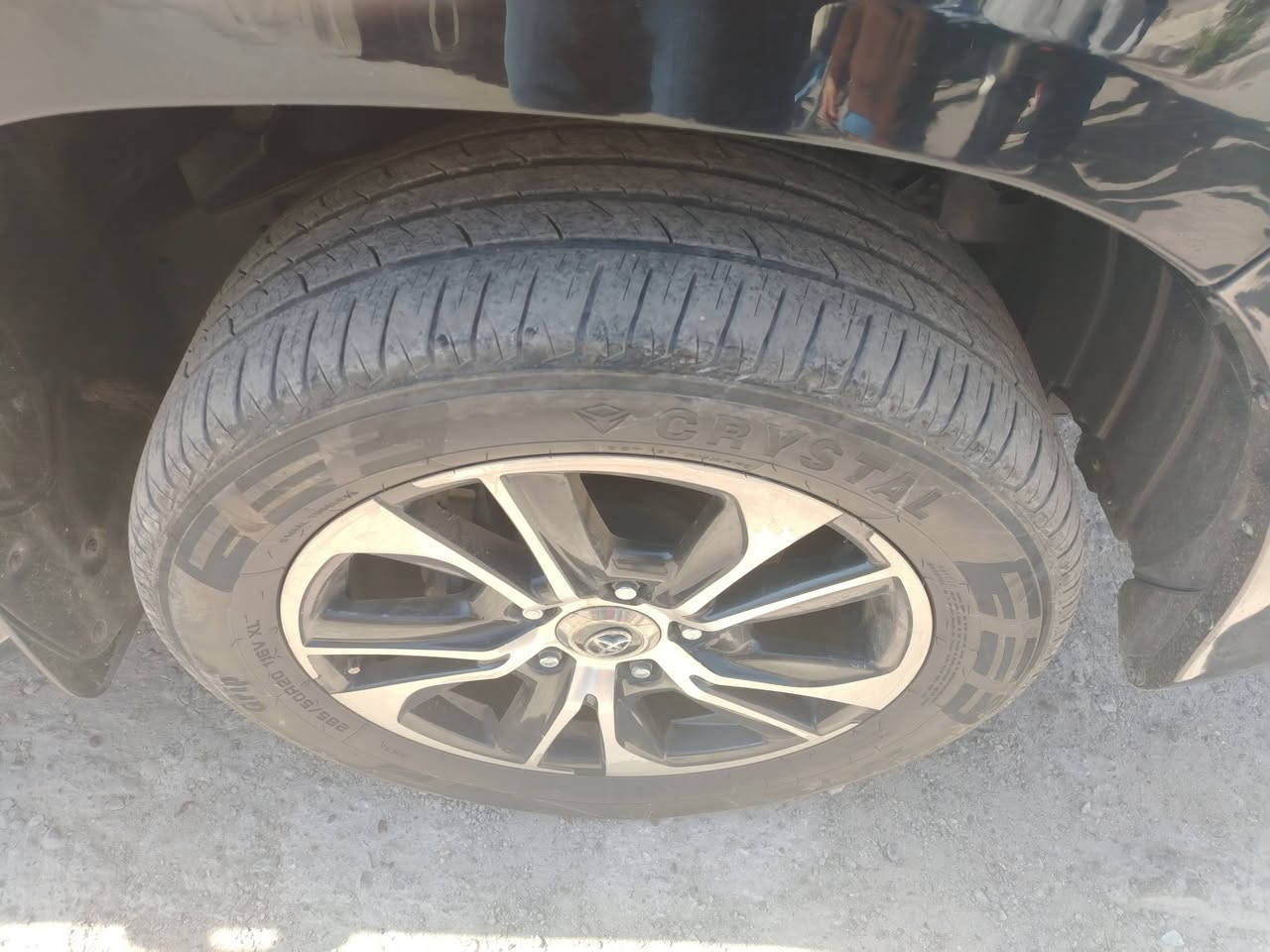 تخم تاير صيني نظافه ٧٠ ٪ حجمه ٢٨٥ ٥٠ ٢٠ مكاني اعظميه ***********
