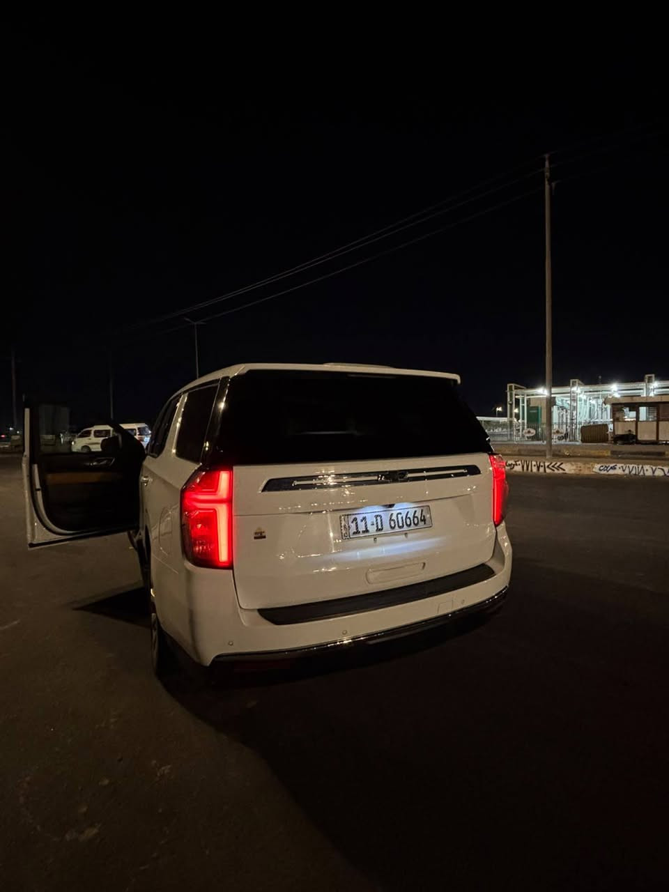 🚘 للبيع: شيفروليه تاهو بوليسي
⚪ اللون: أبيض

📍 الممشى: 70 ألف

🔧 المحرك: 6200 بوليسي 

🚗 السيارة فيها ضرر جاملغ وبنيد، مع صبغ خفيف في تكّمه السائق.

💰 السعر: 35,000 دولار (قابل للتفاوض بالمعقول)

📞 للاستفسار والاتصال: ***********
