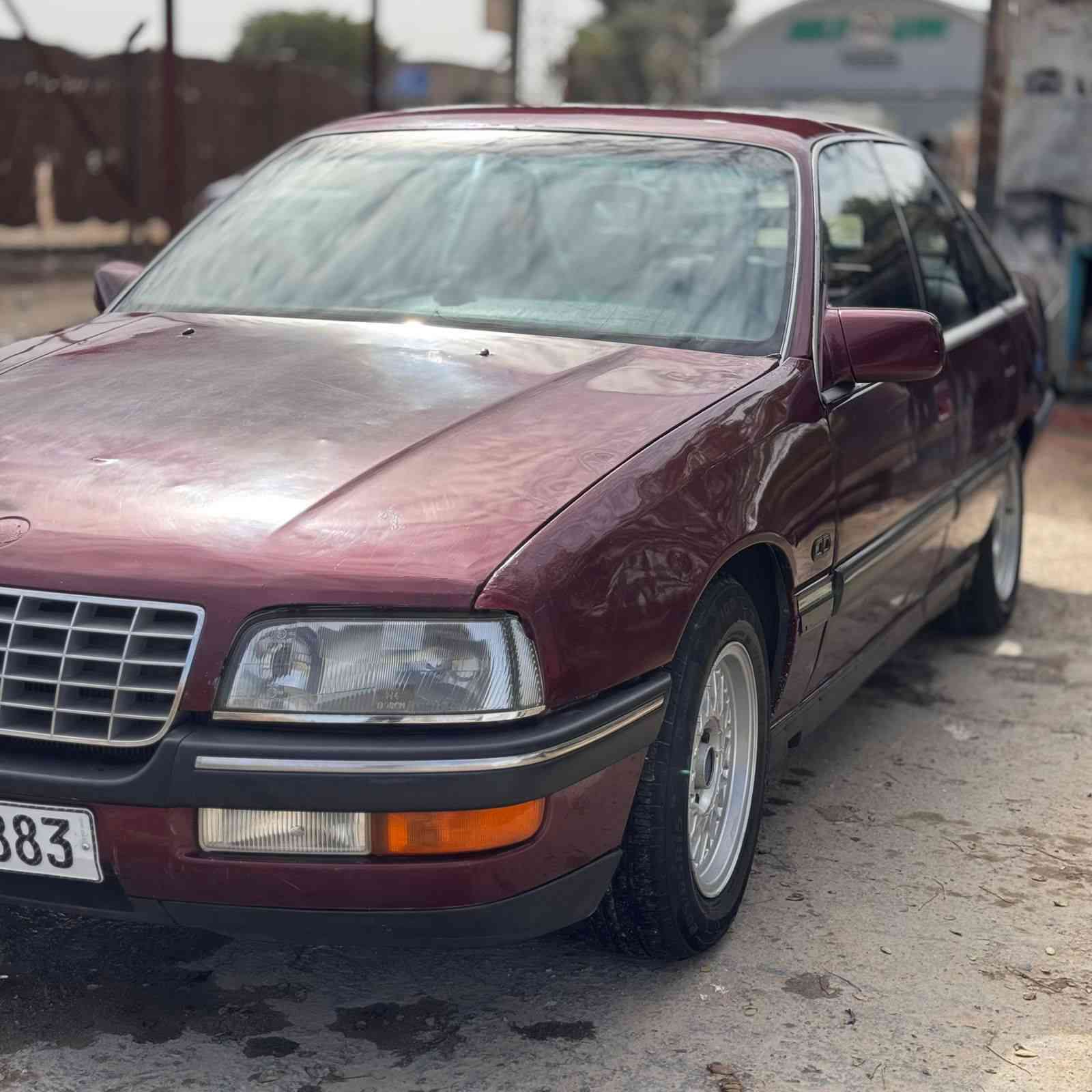 السلام عليكم 
اوبل سيناتور مكينه وكير محور ياباني 3000
رقم نينوى 12جديد باأسمي تحويل مباشر 
سنويه لل 2028
ضفيره وكهربائيات كله شغال 
طخم تاير جديد 
عنوان النجف     .***********
