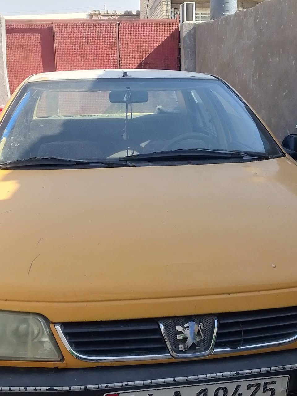 سلاموعليكم اخوان بيجو 405 البيع 20ورقه جاهزه ترهم نص بنص رقم بصره دوالي مصفره***********
