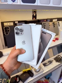 آيفون ١٥ برو ماكس • تيتانيوم • ١٢٧ دورة