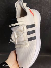 أديداس • قياس ٤٦ • ٢٥ قطعة