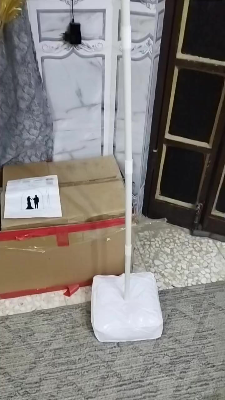 اطار كوشة اعراس او اعياد الميلاد كلش جبير يتركب على القياس الي تريده كبير او صغير
للتواصل ***********
