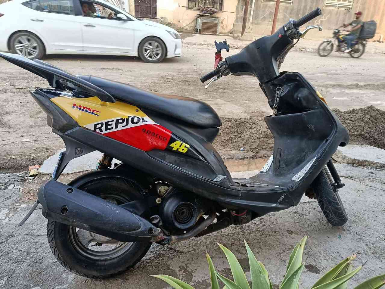 ماكس عدله للبيع تشتغل وتمشي مكينتهه كايمه سعر 300 وبيهه مجال مكاني حله جسر الثورة للاستفسار ***********
