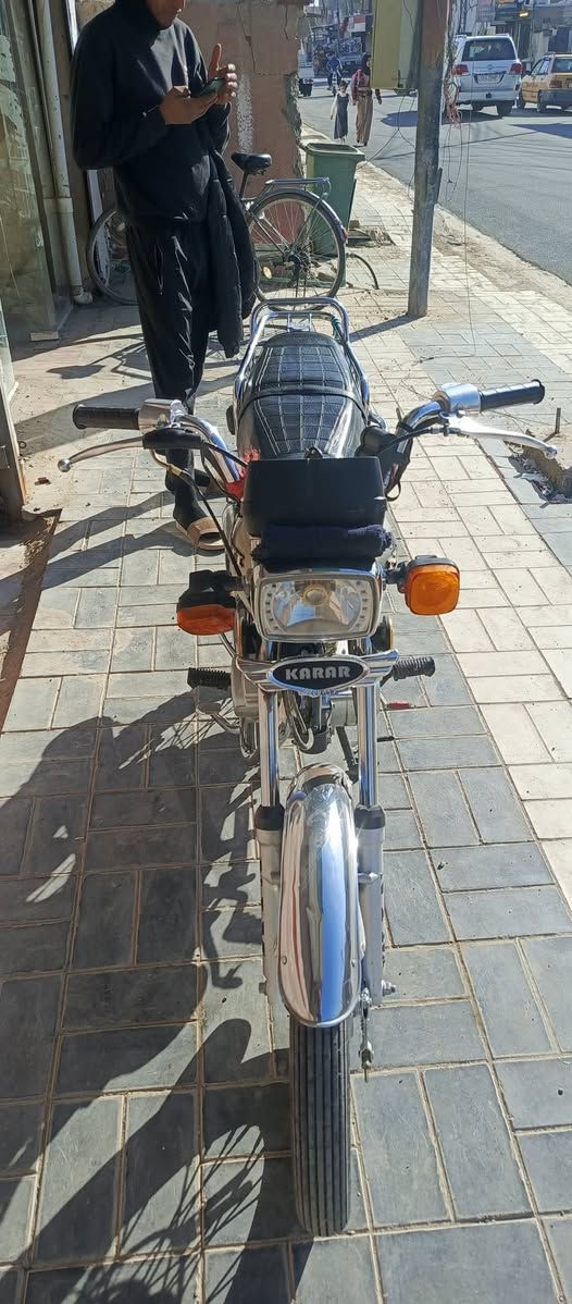 عمي السلام عليكم هاي الدراجه سعرها 600 وبيها مجال نامه امتياز,,25 واتساب ***********
